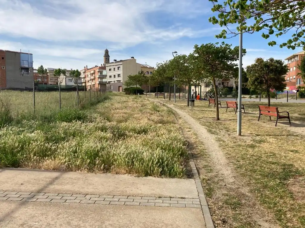 Terrain résidentiel à vendre à Carrer Laureà Figuerola 9, imagen 3