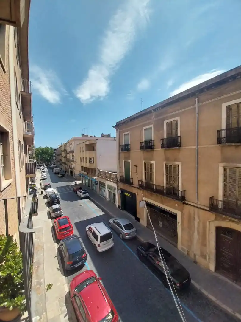 Exterior view of Flat for sale in Figueres  with Heating and Balcony