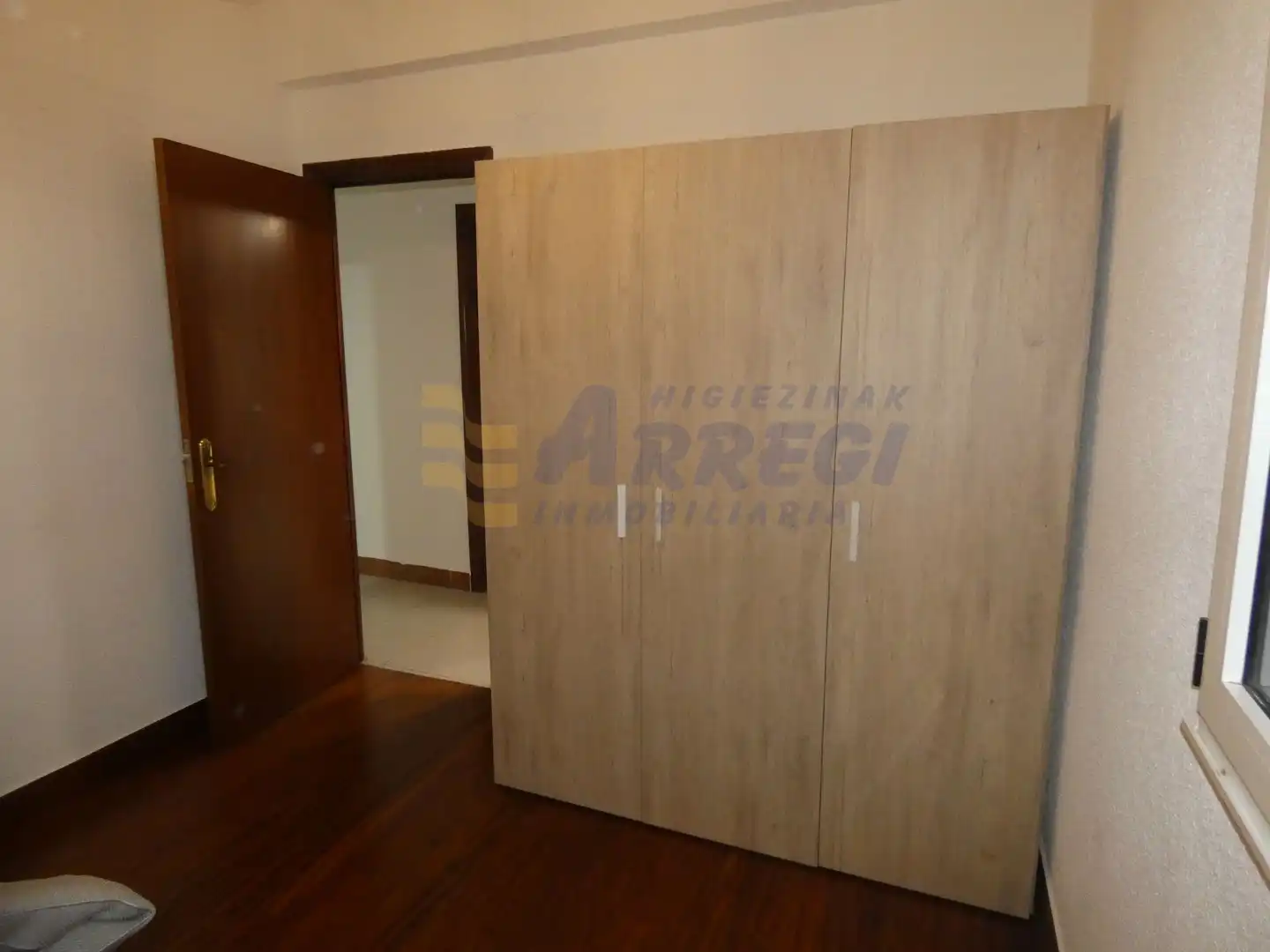 Schlafzimmer von Wohnung zum Verkauf in Eibar mit Heizung und Möbliert