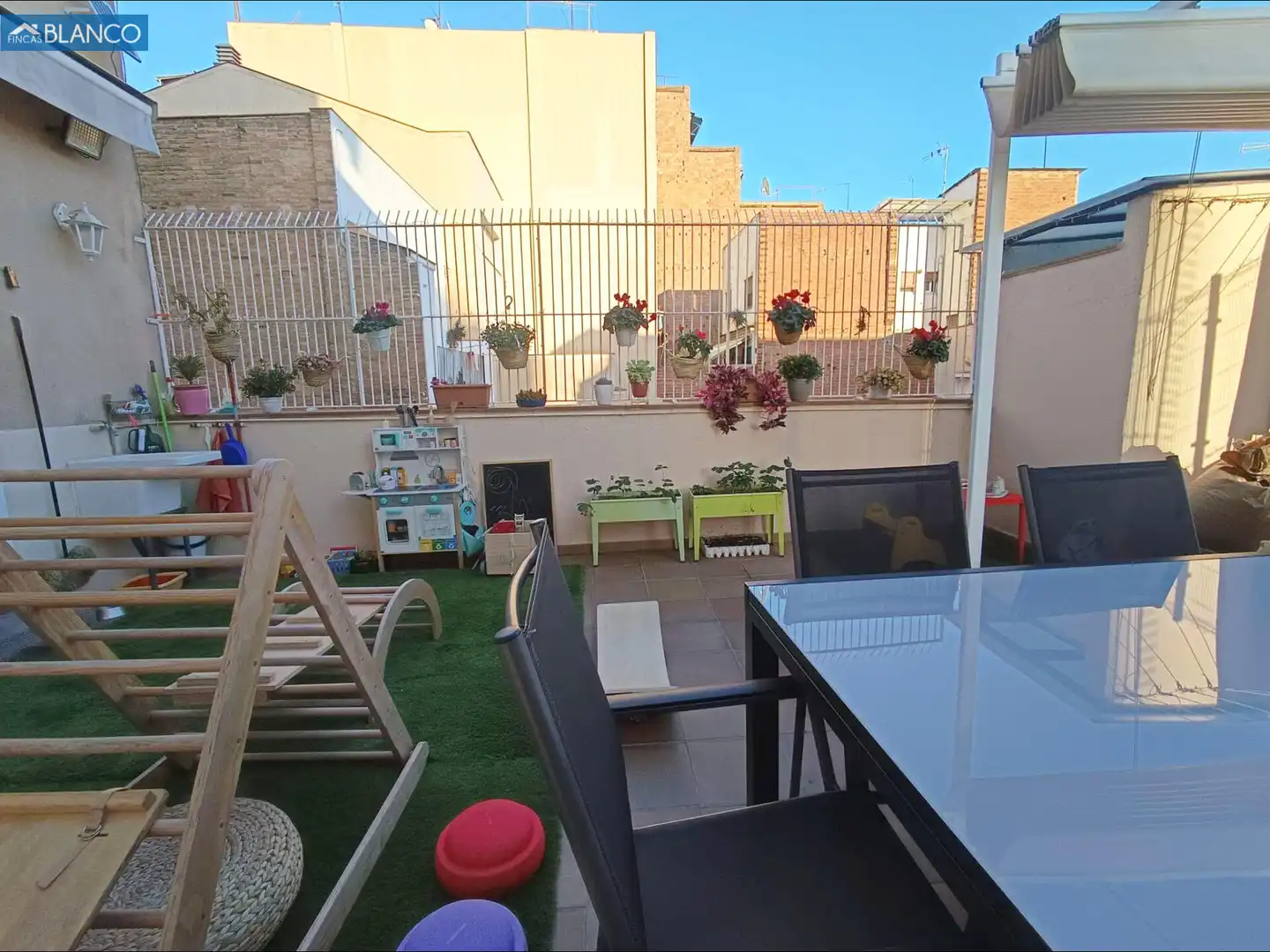Terrace of Houses for sale in L'Hospitalet de Llobregat  with Air Conditioner, Heating and Terrace