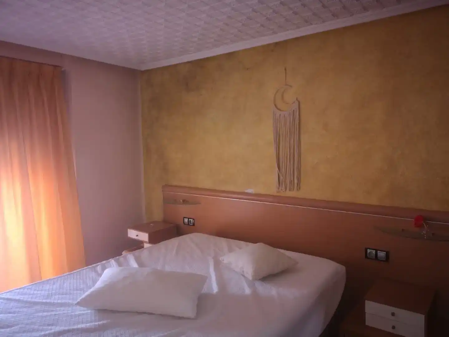 Bedroom of Flat for sale in Cheste  with Air Conditioner and Balcony