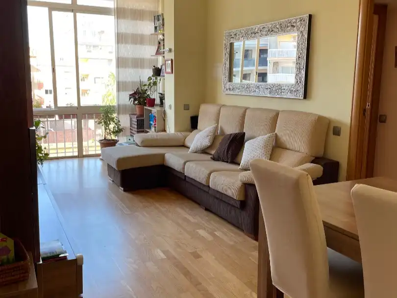 Appartement avec ascenseur à louer à Avenida Tres Cents 22, imagen 4