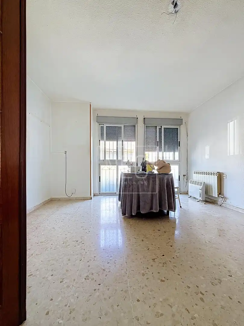 Vista exterior de Casa adosada en venta en Albolote con Aire acondicionado y Balcón