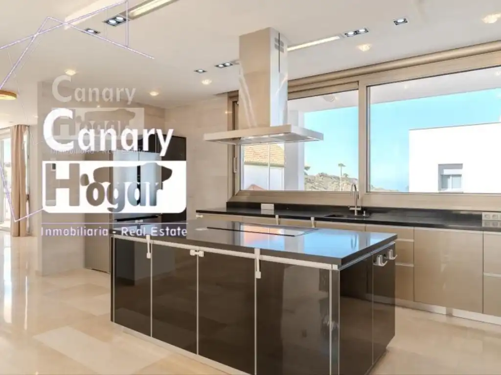 Kitchen of Houses for sale in Adeje  with Air Conditioner and Swimming Pool
