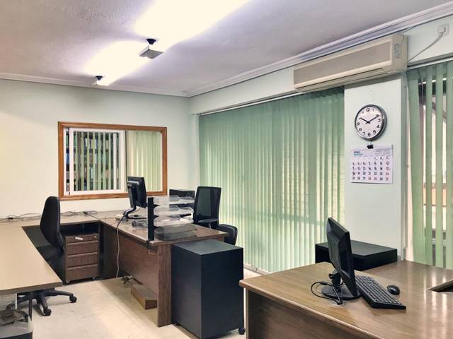 Oficina en Alquiler en  PLAZA CREVILLENT, 1 en Plaza Crevillente - Antiguos Juzgados - El Asilo