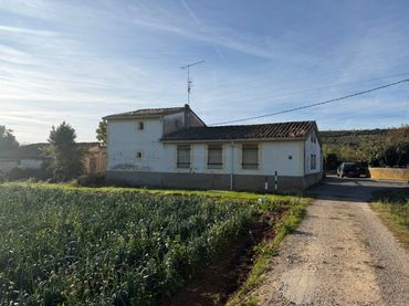 House with garden for sale in Logroño - CR CORTIJO