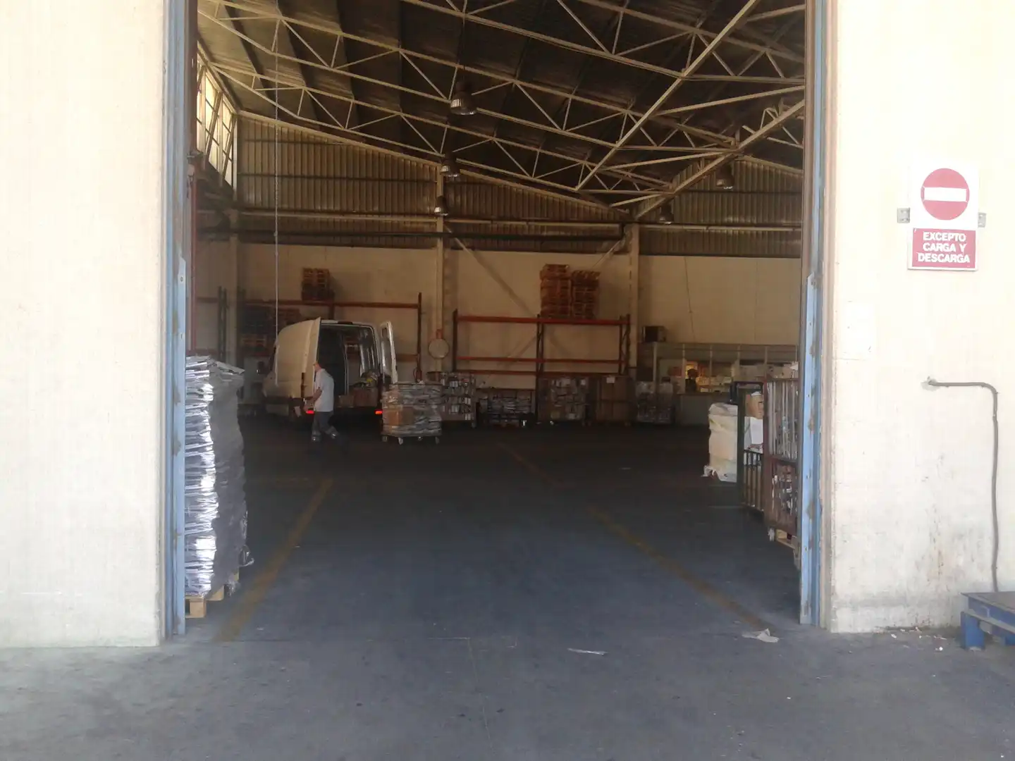 Nave industrial en venta en Viator con Calefacción y Alarma