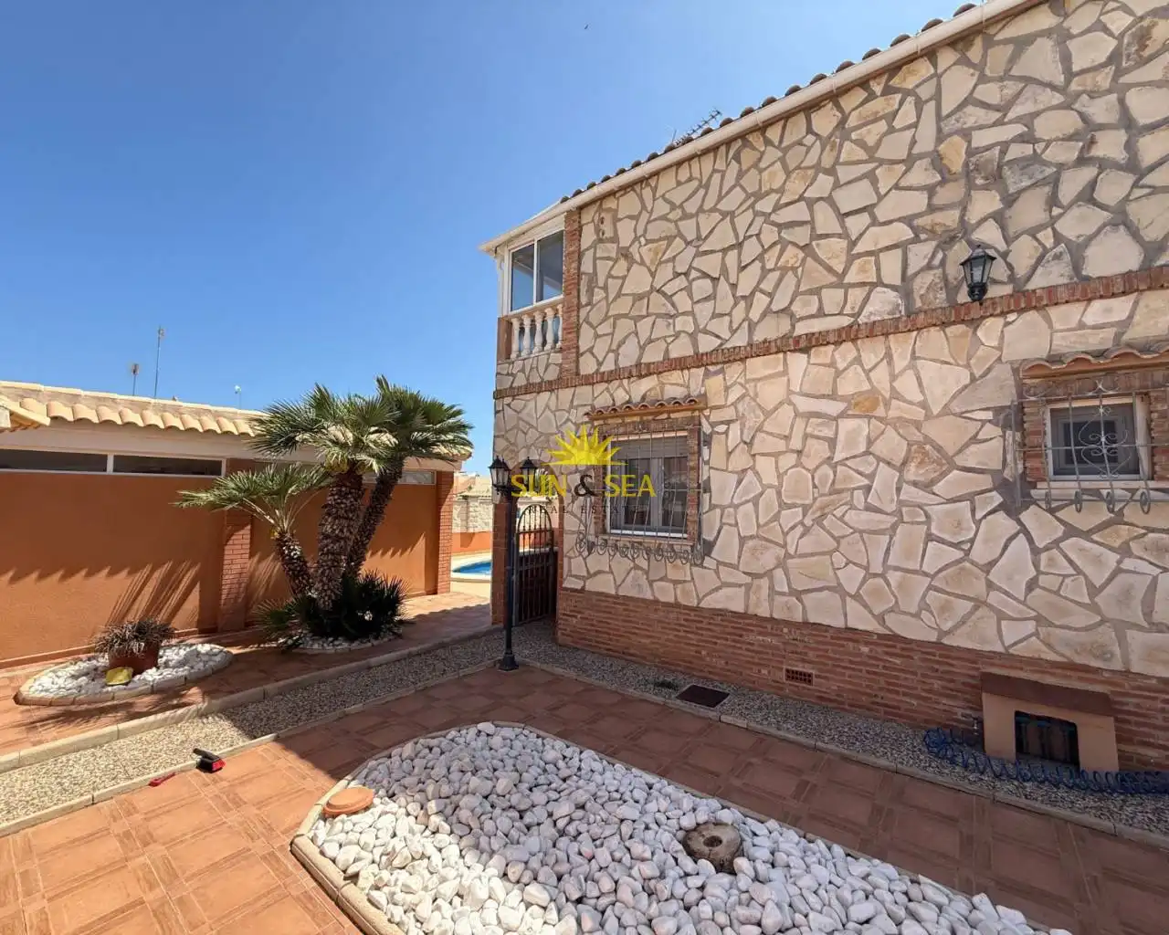 Chalet con piscina en venta en Orihuela Costa, imagen 3