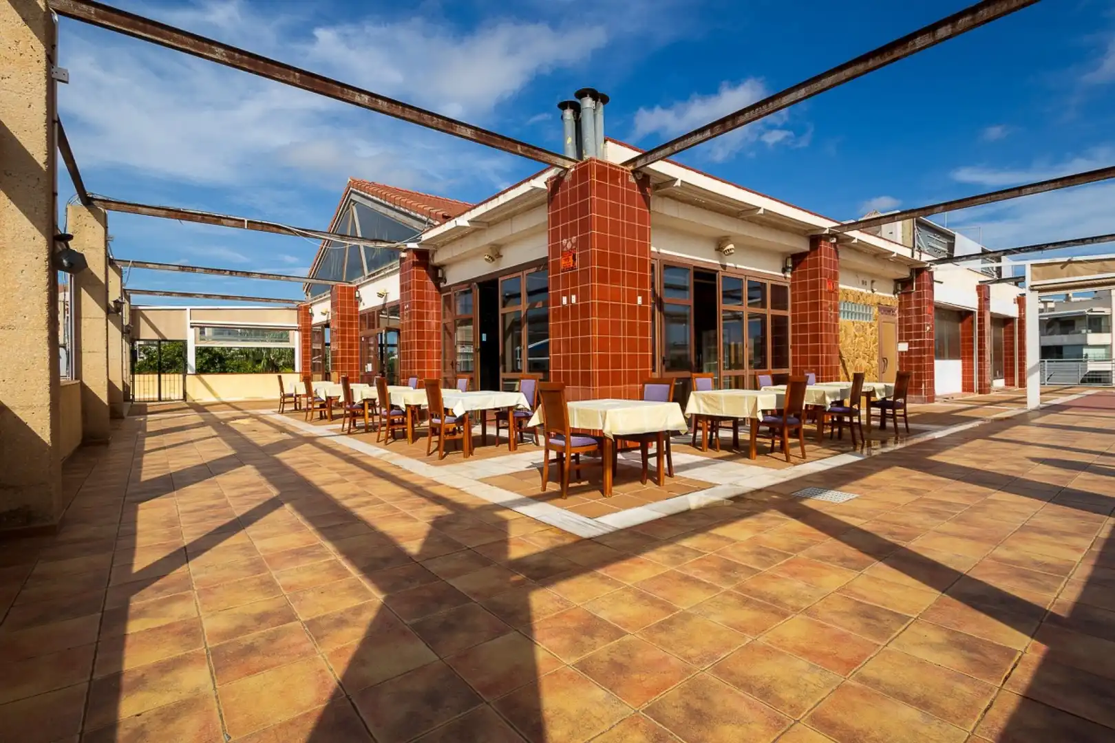 Terraza de Local en venta en Orihuela con Aire acondicionado y Alarma