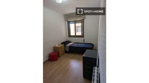 Foto 2 de Habitació a Can Jofresa, Terrassa