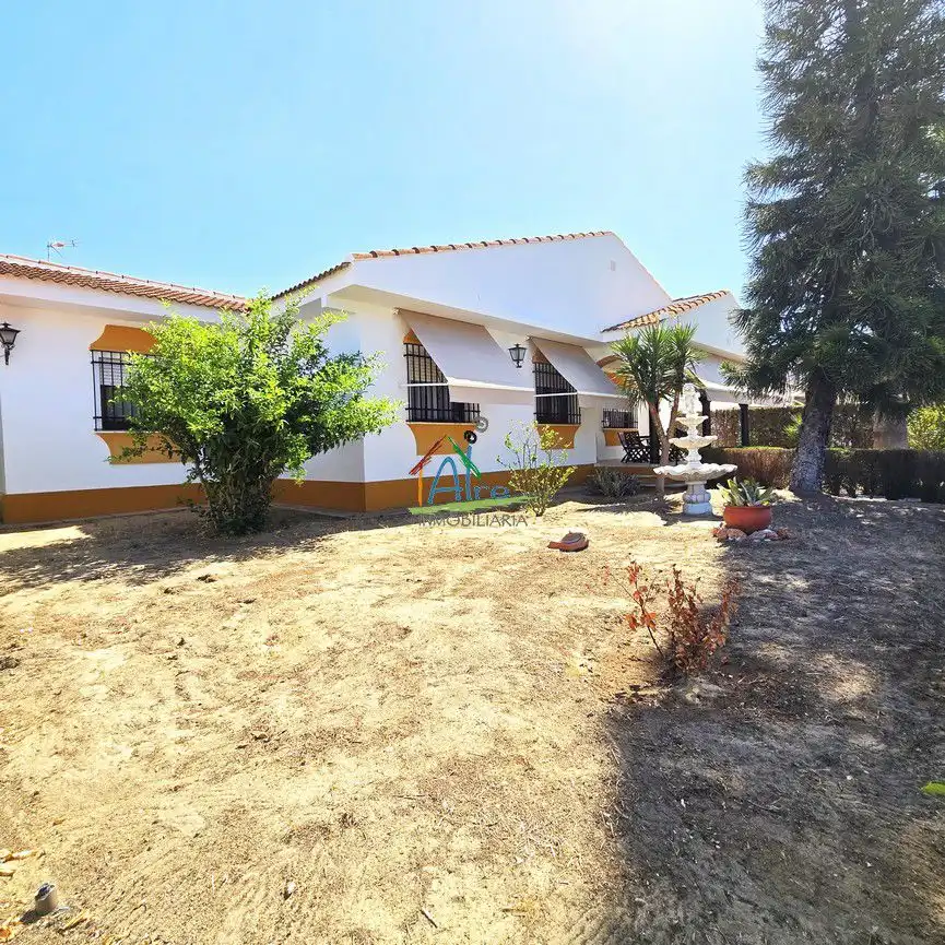 Vista exterior de Casa o chalet en venta en Almonte con Calefacción, Terraza y Trastero