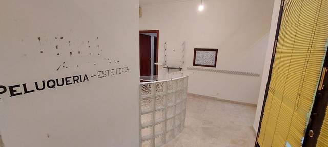 Local comercial en Alquiler en SAN SEBASTIAN en Centro - Doña Mercedes