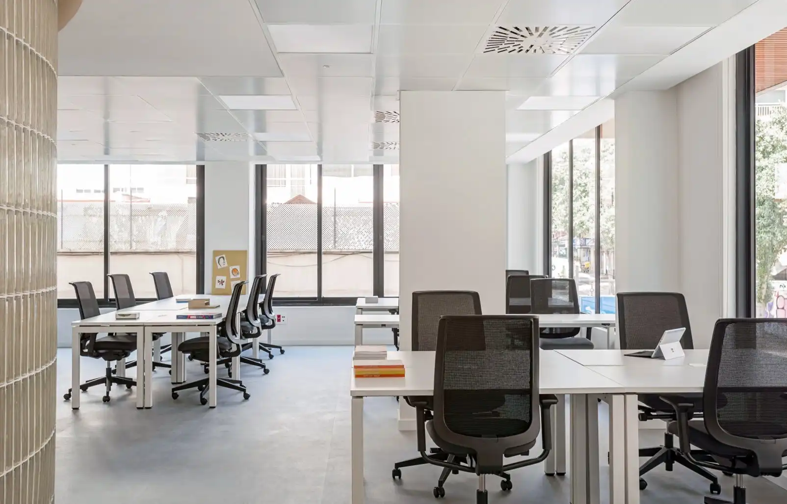 Büro zur Miete in  Palma de Mallorca mit Klimaanlage, Heizung und Möbliert