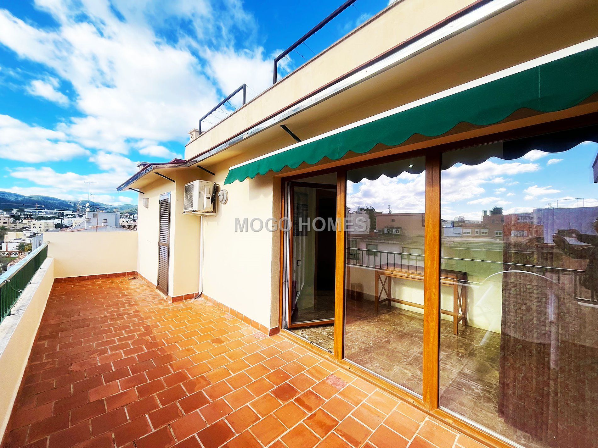 Pis de lloguer a Son Armadans, Ponent