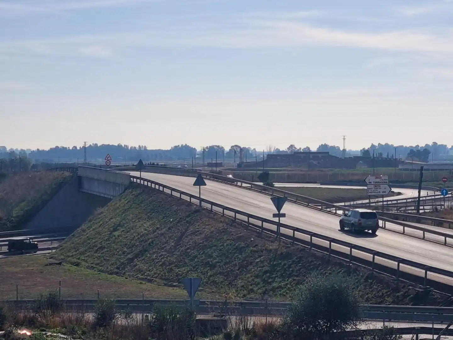 Nau industrial en venda a Avenida de la Ràpita,, Valletes - Xiribecs