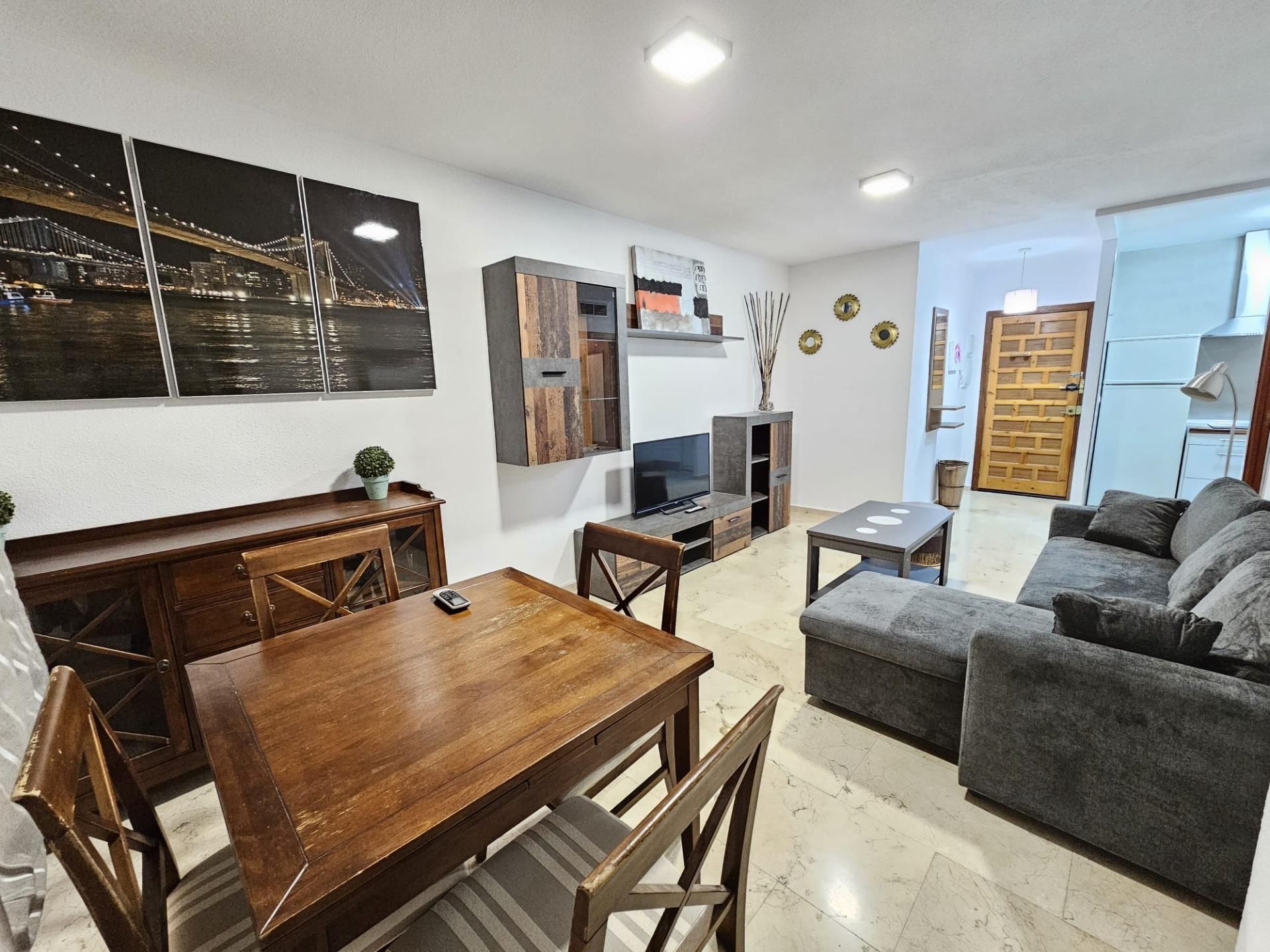 Sala d'estar de Apartament de lloguer en  Córdoba Capital amb Aire condicionat