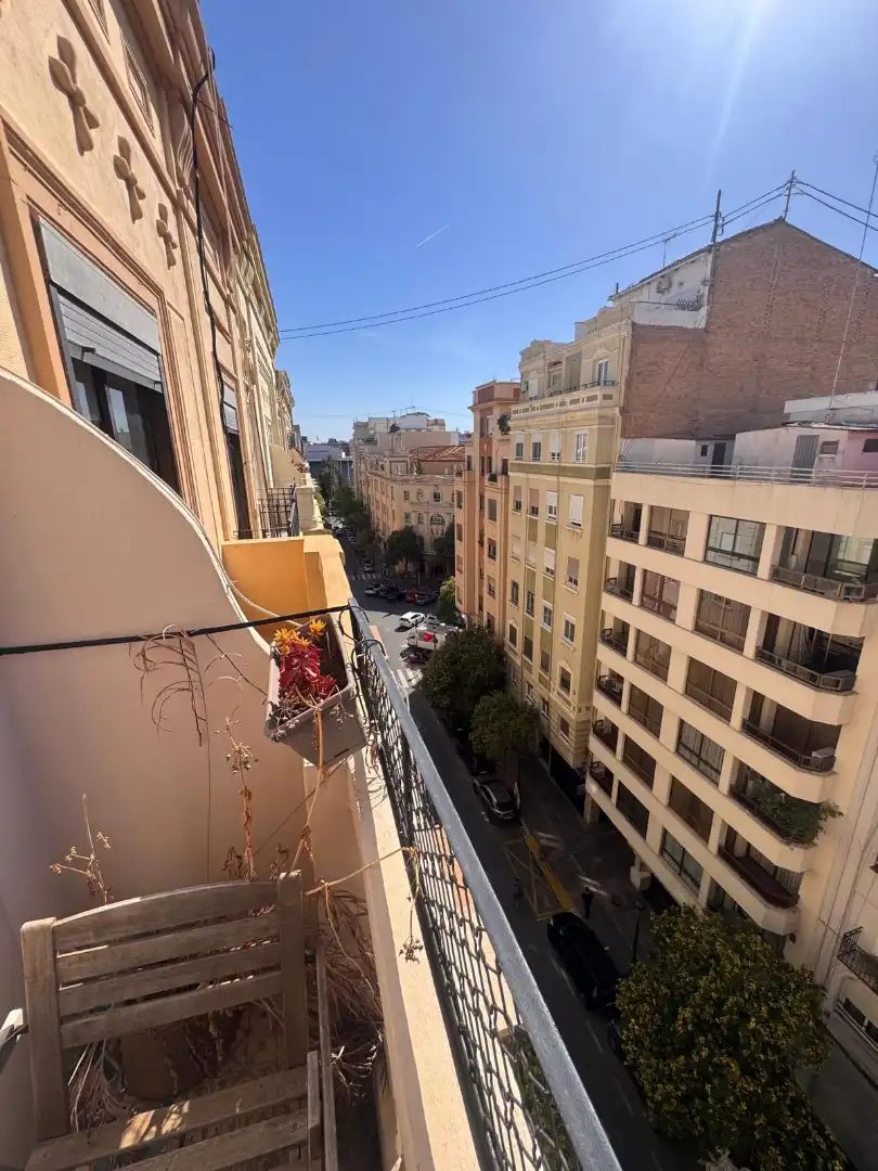 Wohnung zur Miete in Carrer de la Reina Na Germana, Gran Via