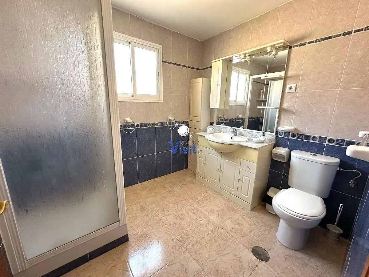 Baño de Piso en venta en Alcalá de Guadaira con Terraza