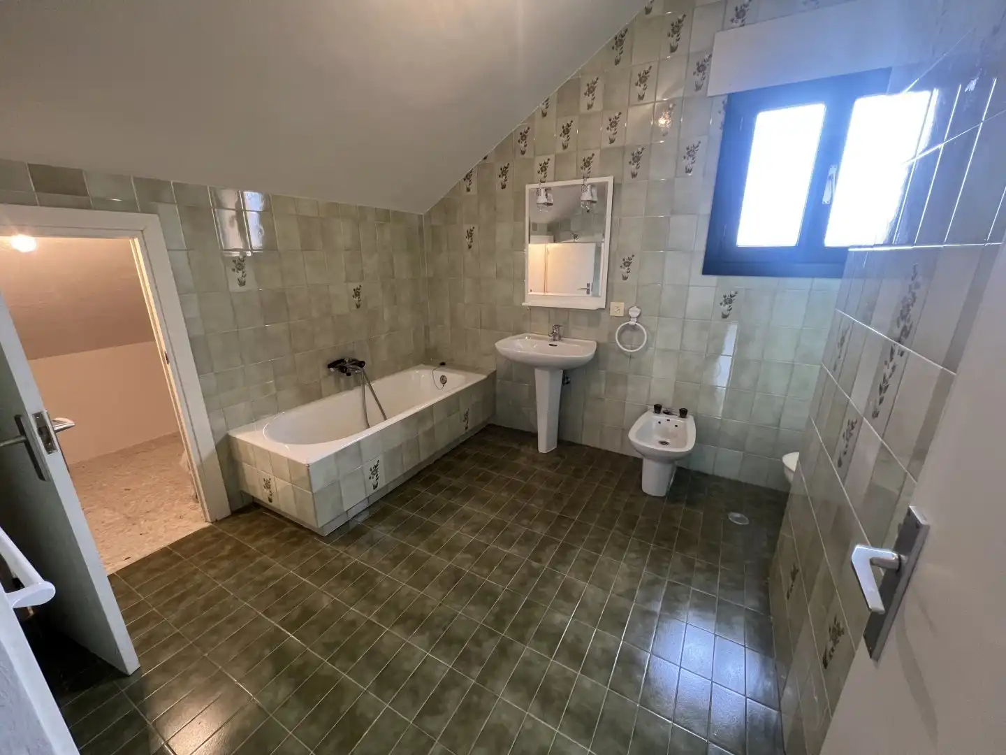 Baño de Casa o chalet en venta en Torrecaballeros con Calefacción, Jardín privado y Piscina