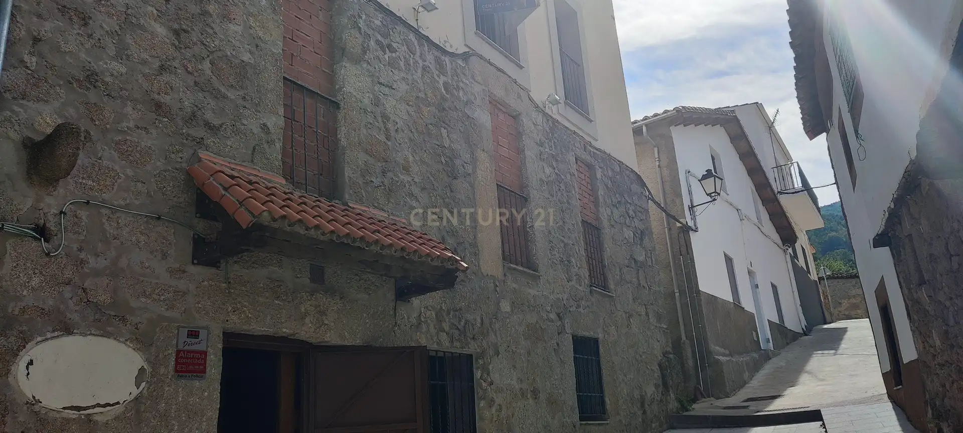 Exterior view of Houses for sale in Baños de Montemayor  with Air Conditioner, Balcony and Alarm