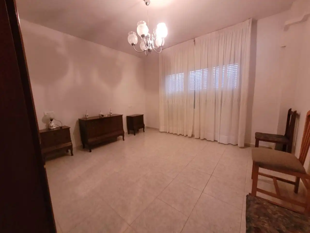 Sala d'estar de Pis en venda en Baza amb Aire condicionat i Balcó