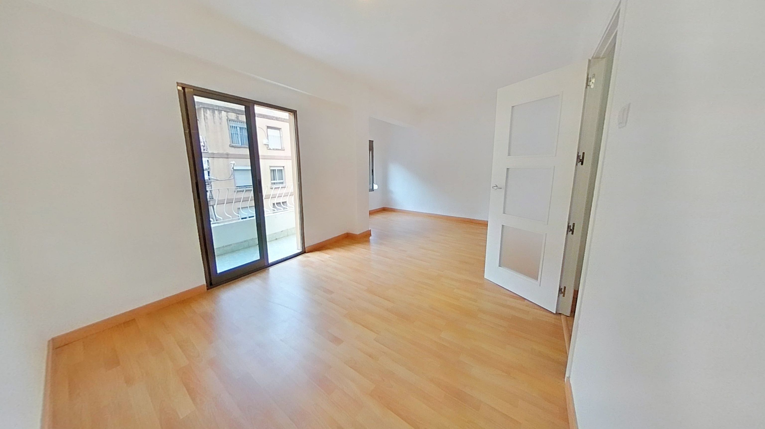 Exterior view of Flat to rent in  Valencia Capital  with Terrace, Oven and Pets allowed