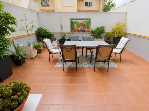 Terraced house with balcony for sale in Alaquàs