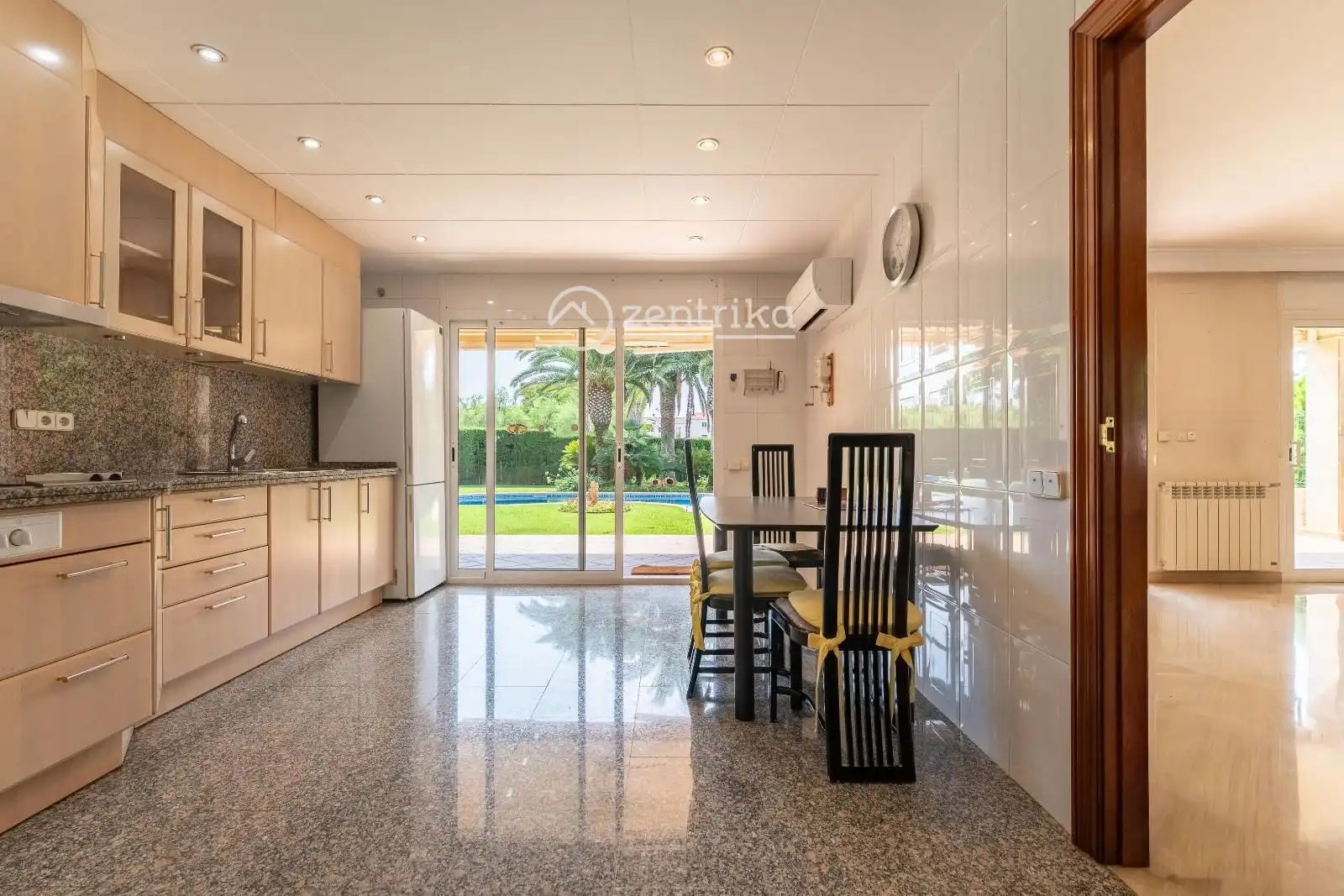 Kitchen of Houses for sale in Cambrils  with Air Conditioner, Heating and Storage room