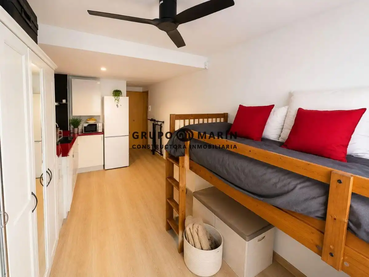 Schlafzimmer von Loft zum Verkauf in Centre
