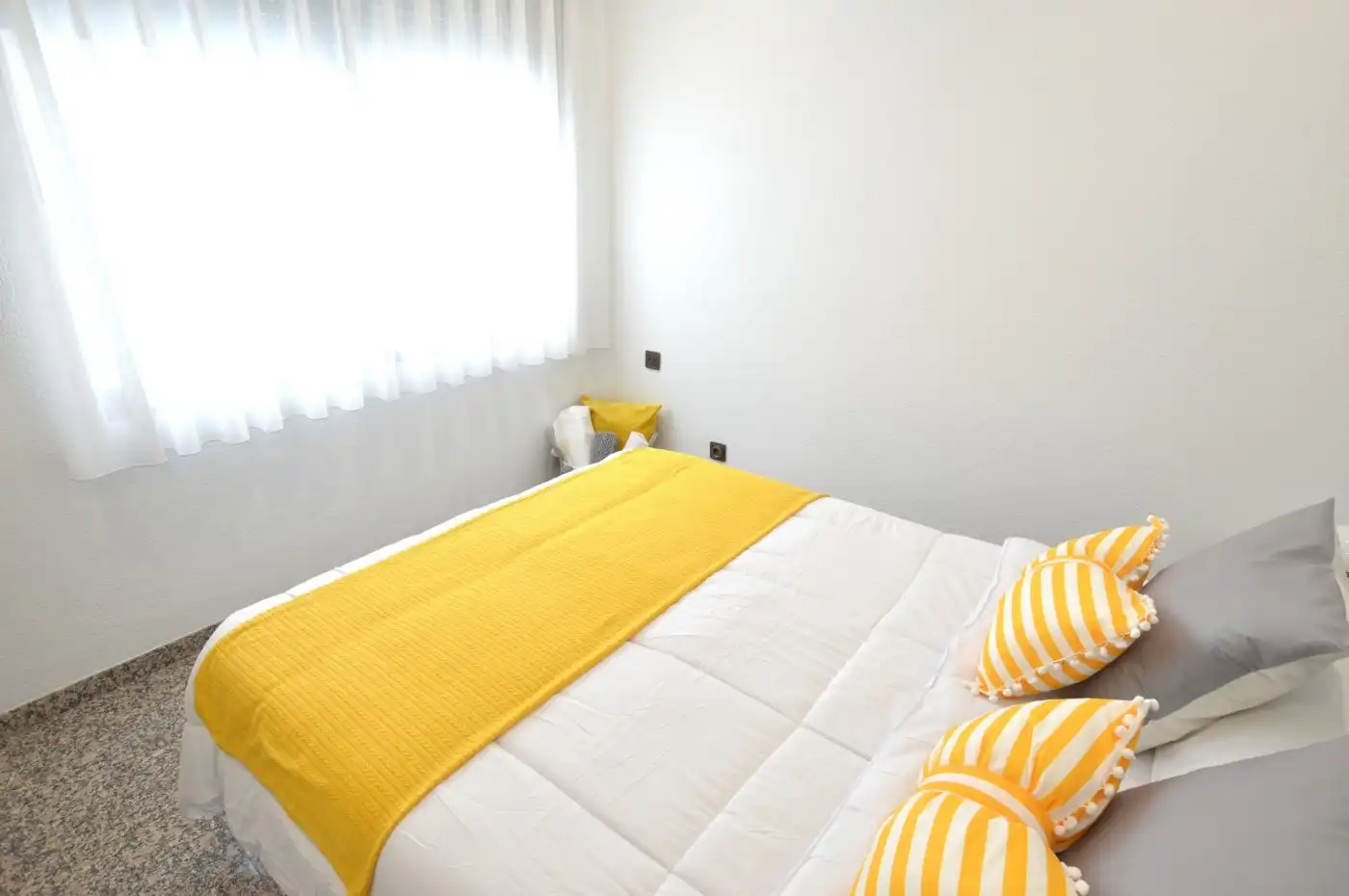 Flat with lift to rent in Plaza Castelar - Mercado Central, imagen 5