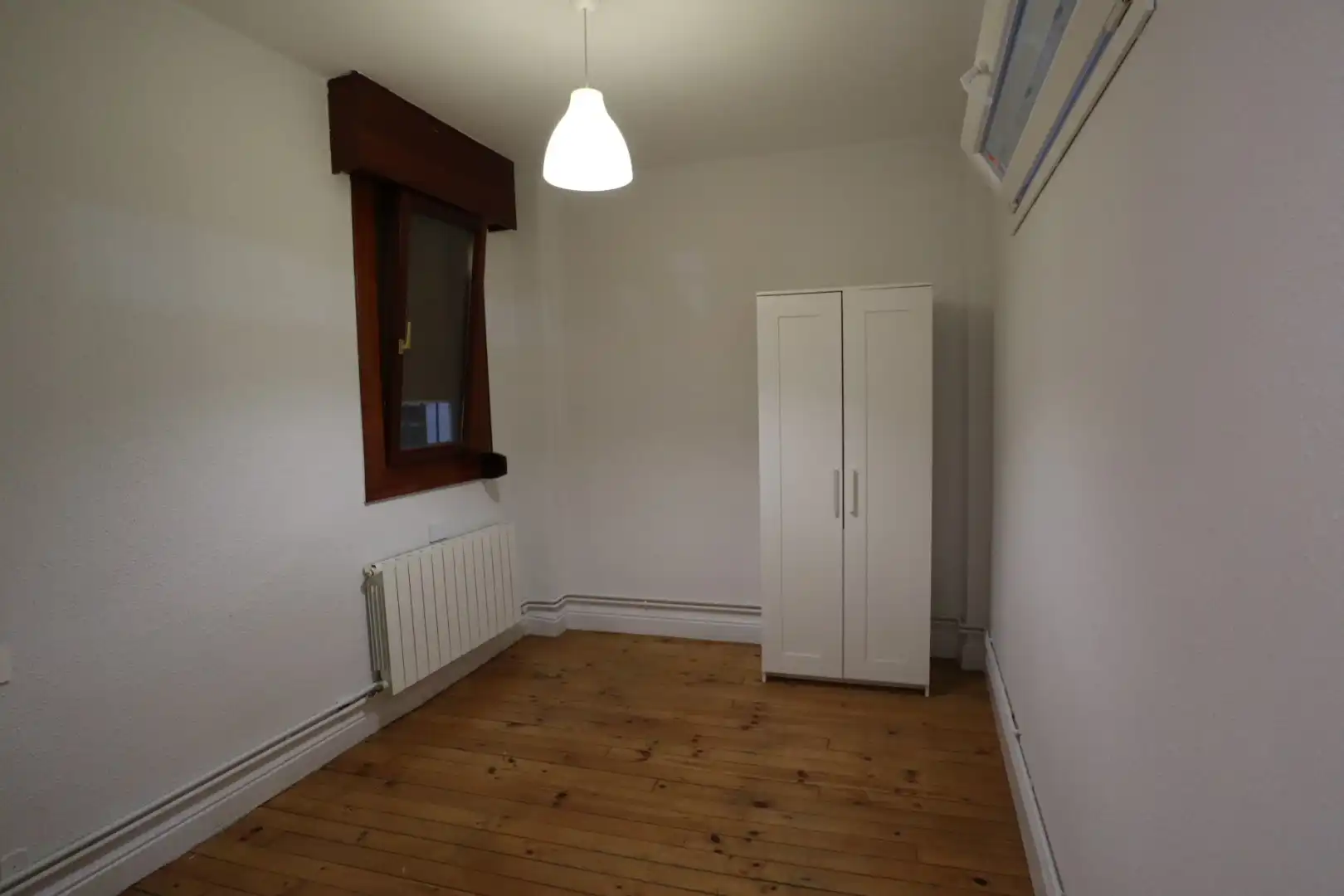 Habitación de Piso en venta en Bilbao  con Calefacción, Terraza y Balcón