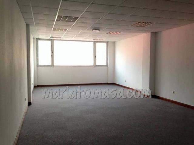 Oficina en Venta en cervantes etorbidea en Pozokoetxe