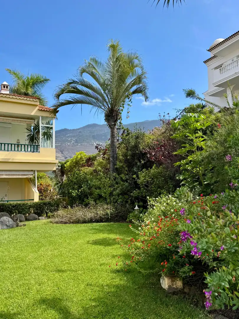 Jardí de Casa adosada en venda en Puerto de la Cruz amb Terrassa, Moblat i Balcó