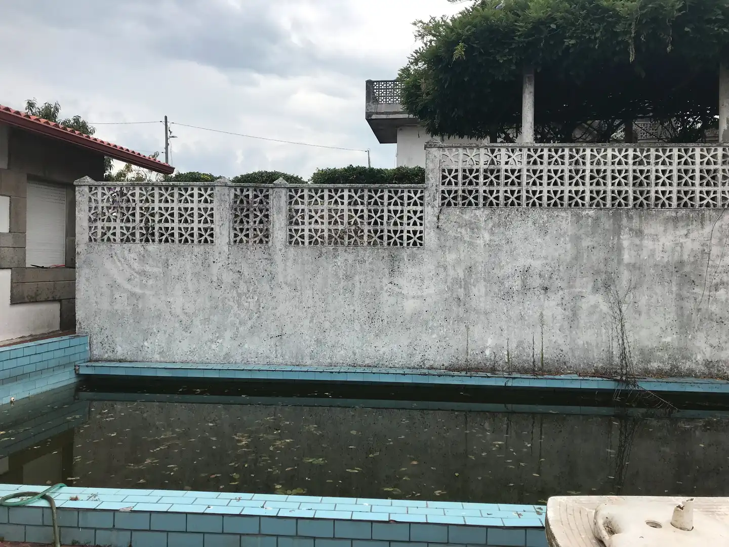 Swimming pool of Houses for sale in Pontevedra Capital   with Private garden, Terrace and Swimming Pool