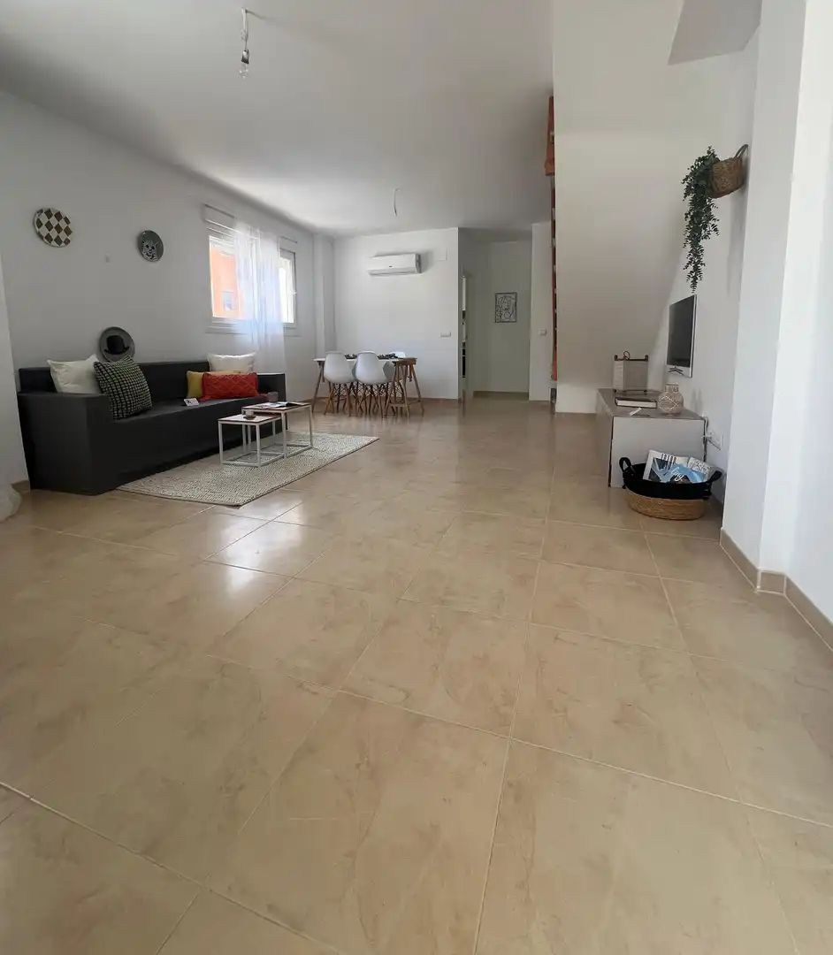 Sala de estar de Dúplex en venta en Alcanar con Aire acondicionado, Calefacción y Terraza