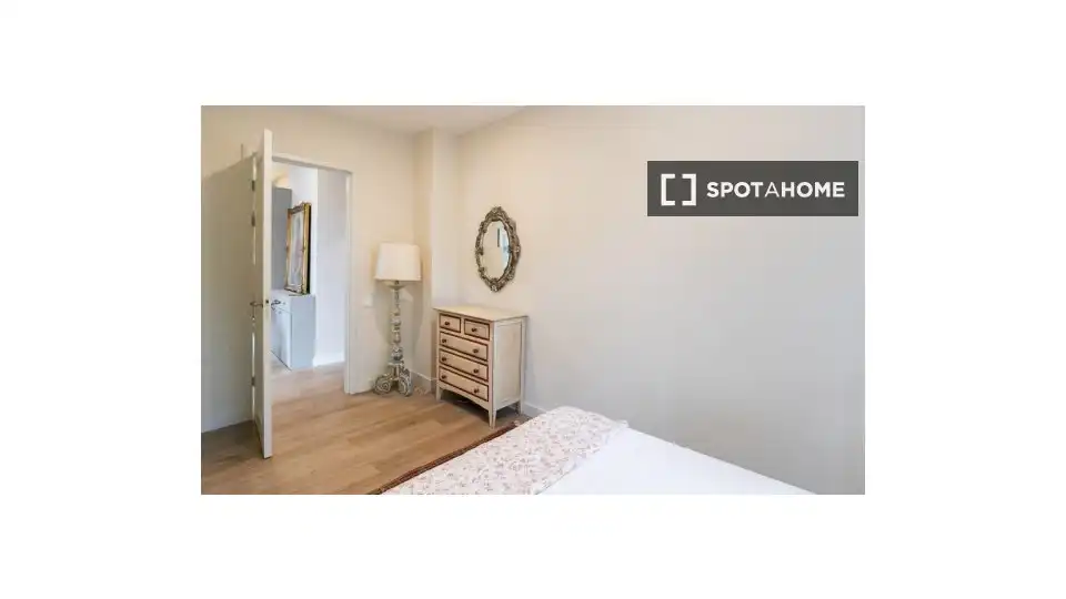 Schlafzimmer von Wohnung zur untervermieten in Barcelona mit Klimaanlage, Terrasse und Möbliert