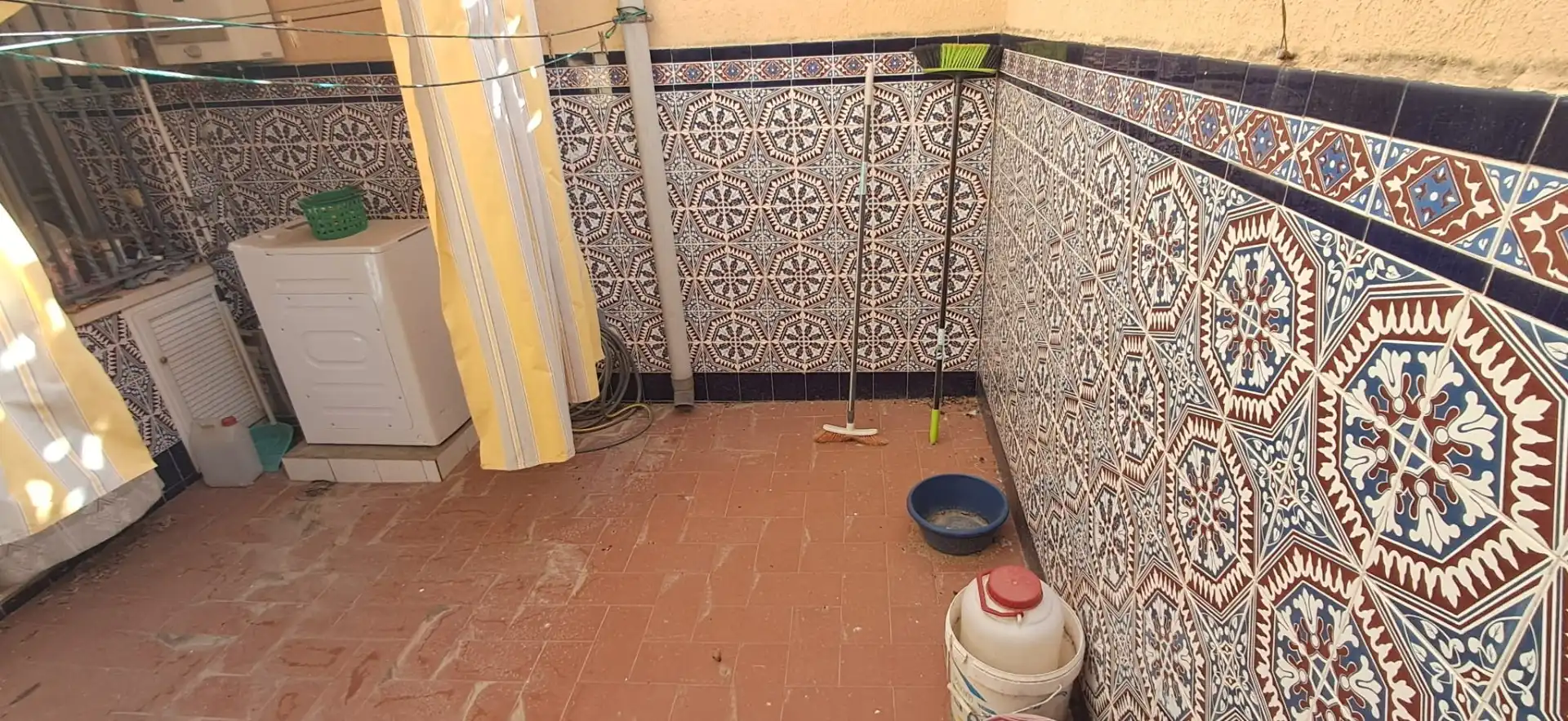 Bany de Casa adosada en venda en Utrera amb Aire condicionat, Traster i Moblat