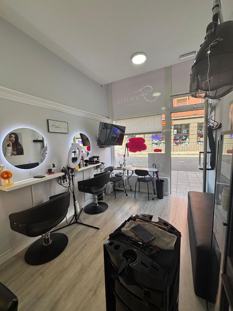 Premises to rent in Oviedo   with Parquet flooring and Furnished
