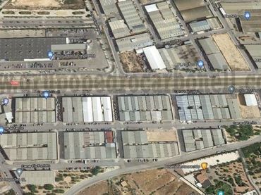 Terreny industrial en venda a Crevillent