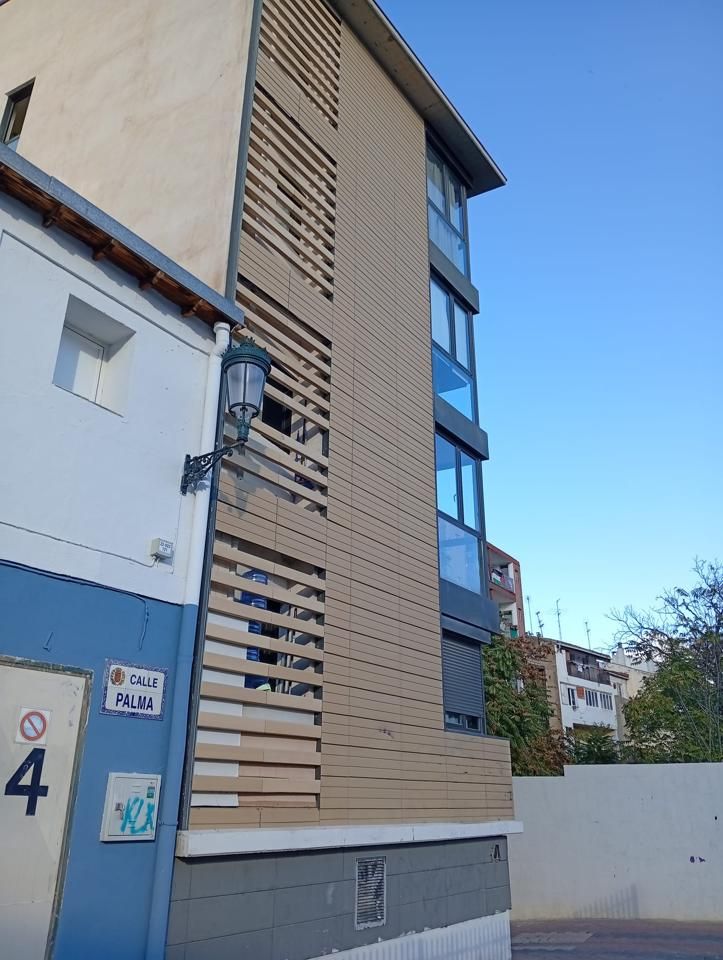 Vista exterior de Pis en venda en  Zaragoza Capital amb Aire condicionat, Traster i Moblat