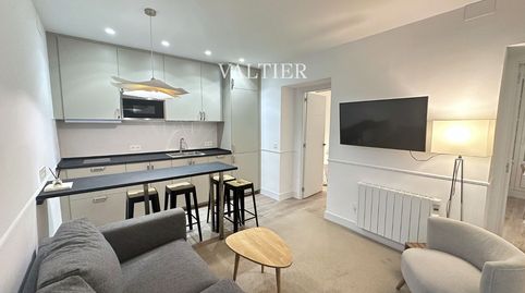 Photo 2 of Flat for rent in De Galileo, Arapiles, Madrid Capital