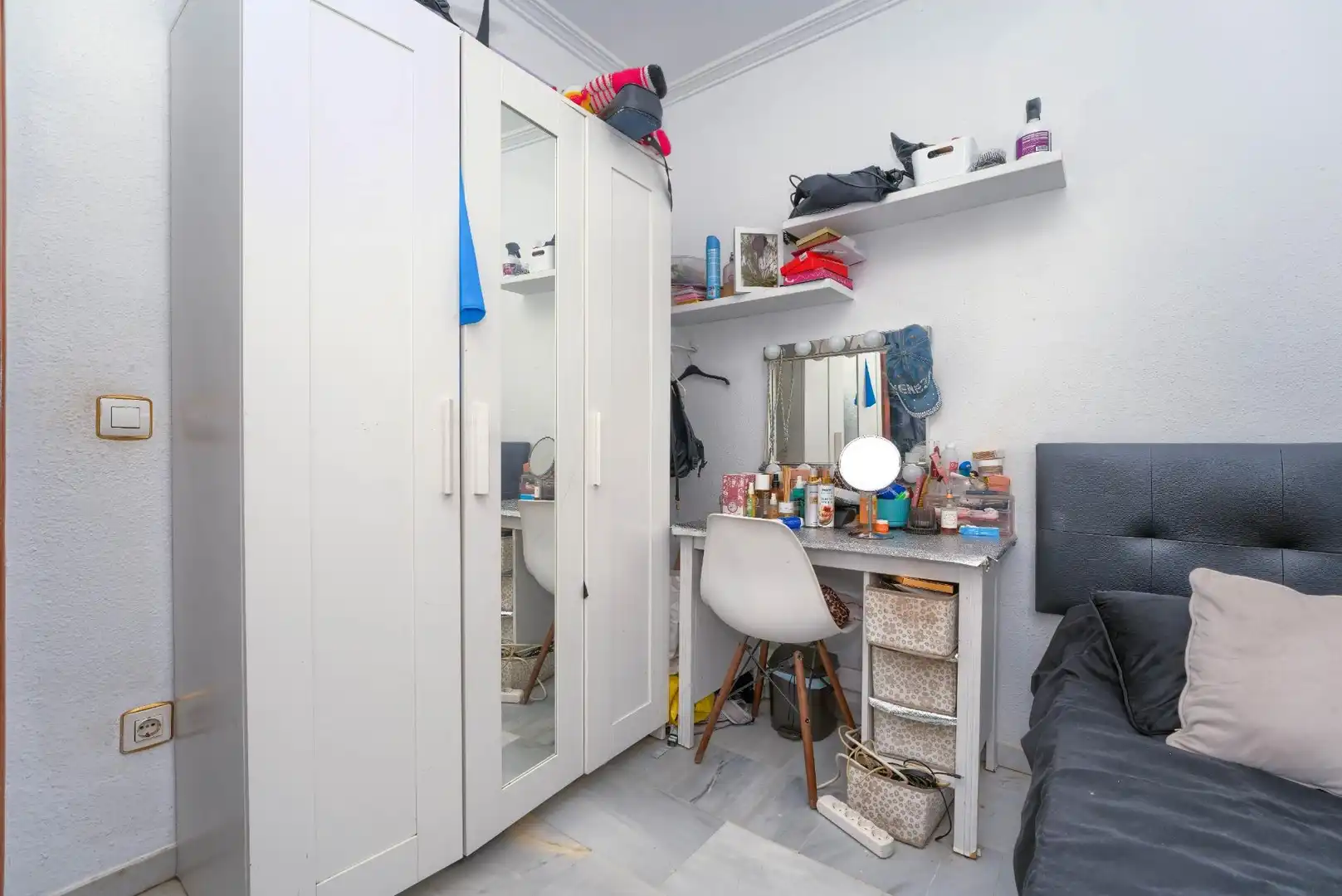 Schlafzimmer von Einfamilien-Reihenhaus zum Verkauf in Bormujos