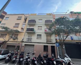 Vista exterior de Pis en venda en Santa Coloma de Gramenet