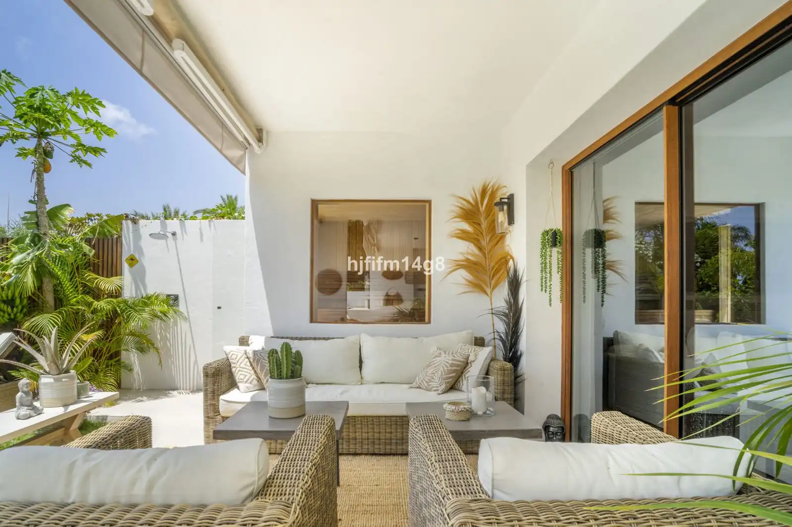 Terraza de Piso en venta en Marbella con Aire acondicionado, Trastero y Amueblado