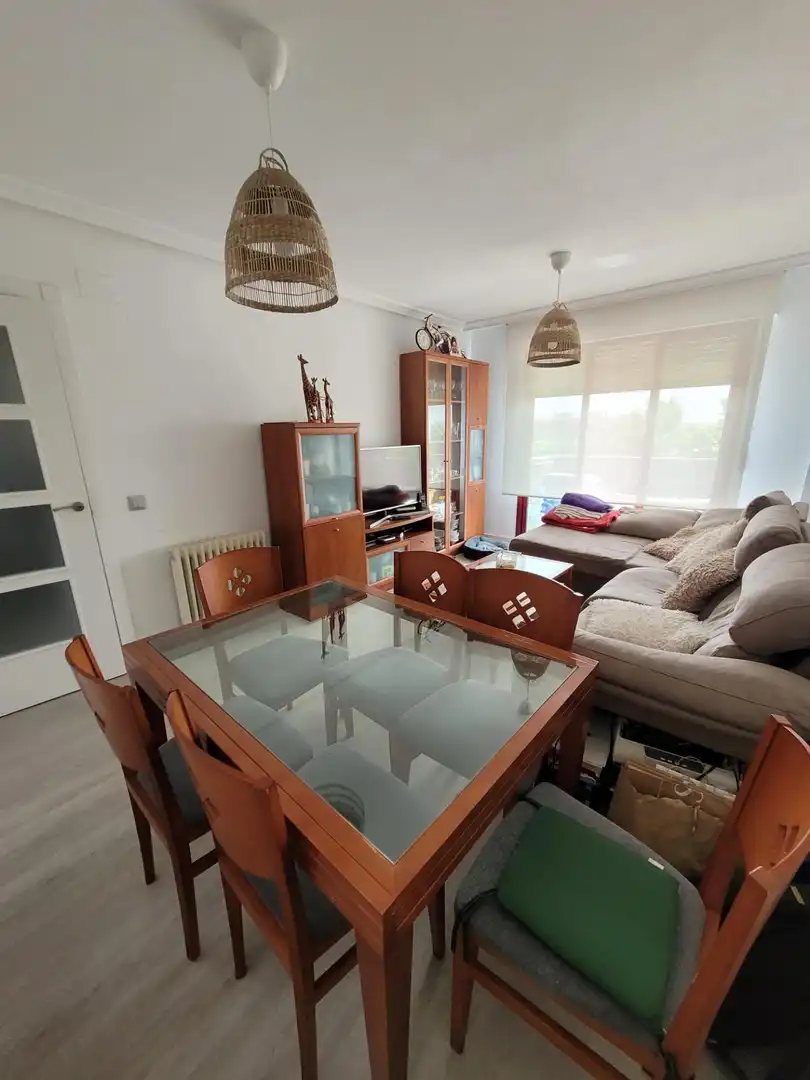 Sala de estar de Piso en venta en Salamanca con Calefacción y Balcón