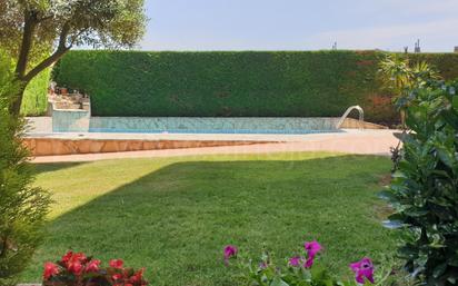 Piscina de Casa o xalet en venda en Lardero amb Calefacció, Parquet i Piscina