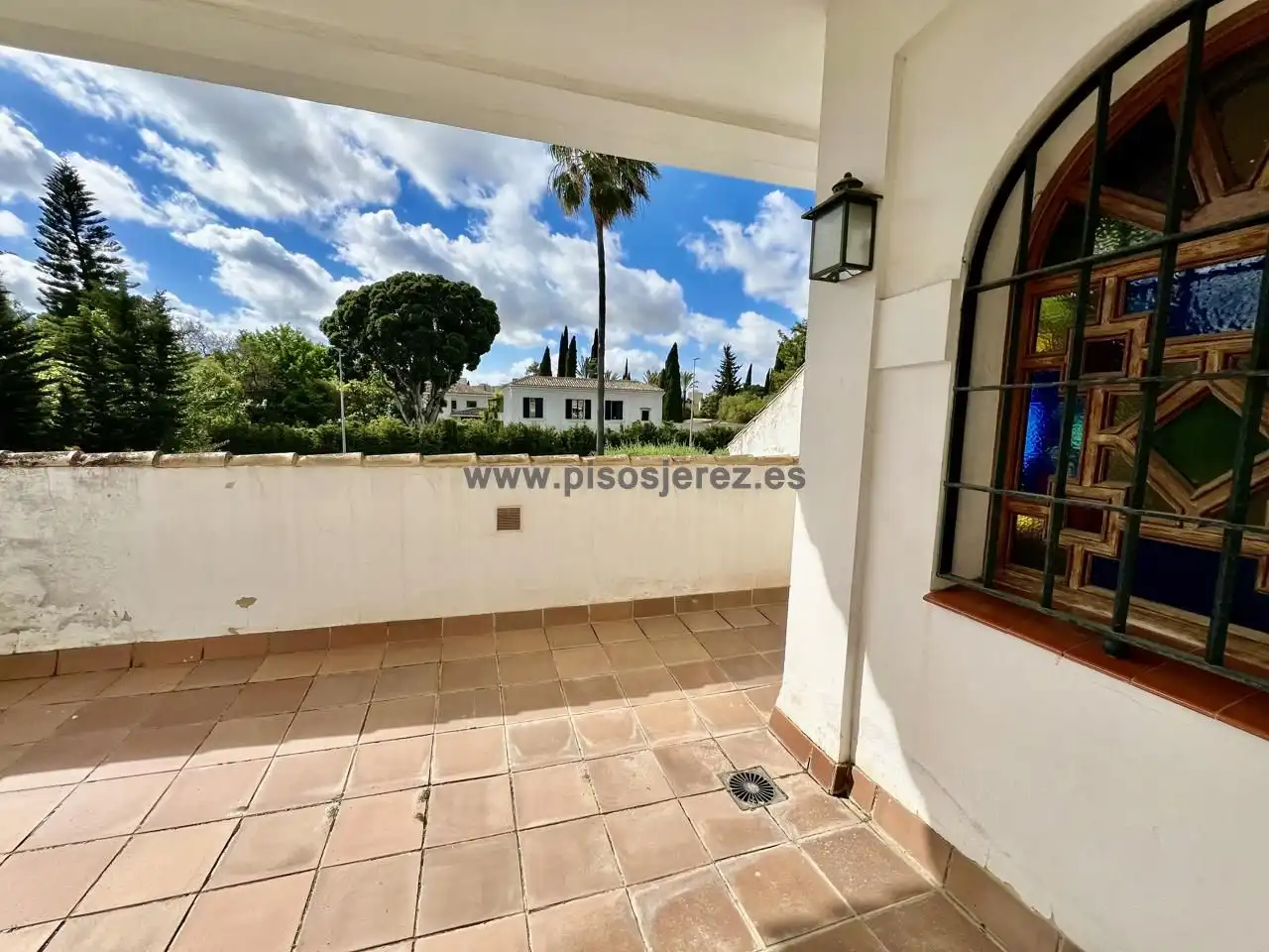 Exterior view of Houses for sale in Jerez de la Frontera
