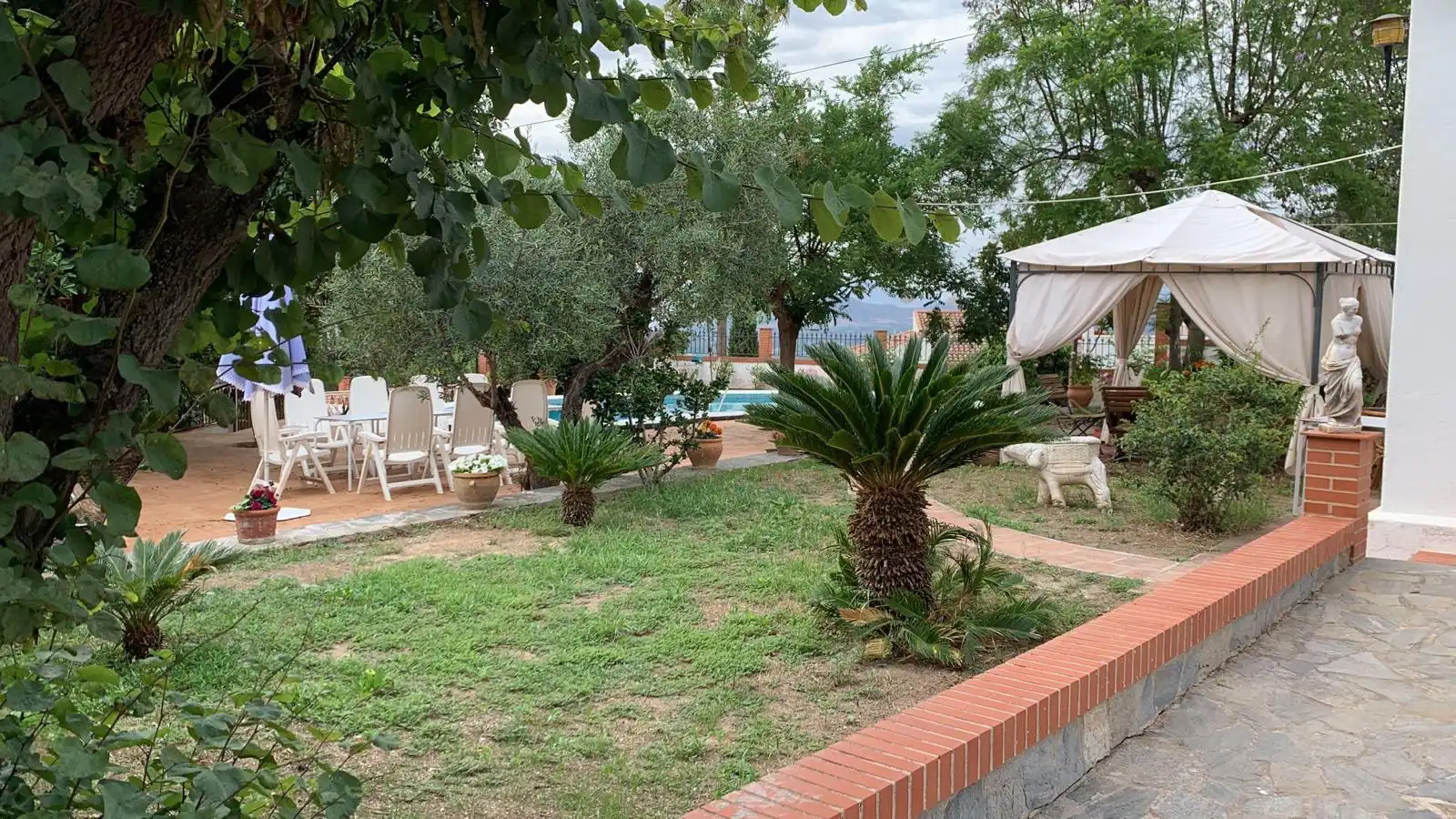 Jardín de Casa o chalet en venta en Alhaurín El Grande con Jardín privado, Terraza y Piscina