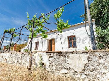 Casa con piscina in vendita a Cómpeta