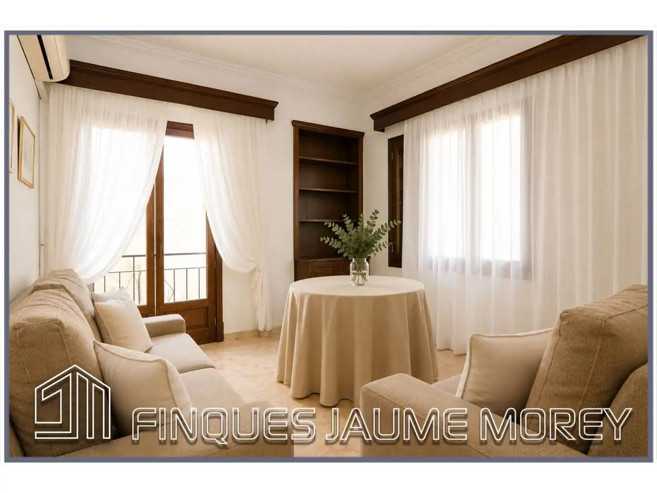 Sala de estar de Piso en venta en Lloseta con Terraza, Trastero y Amueblado